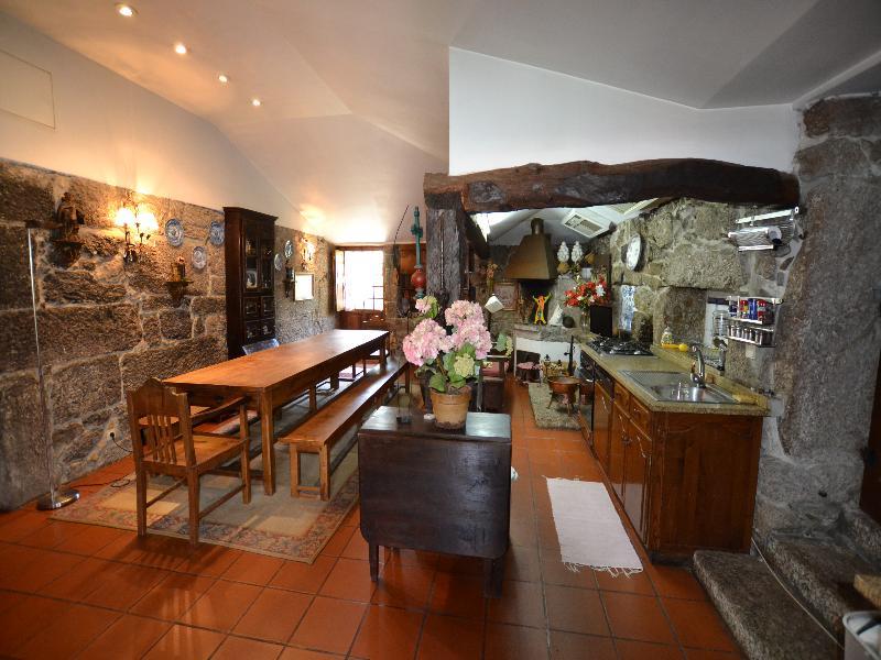 Quinta De Cima De Eiriz Guest House Guimaraes Exterior photo